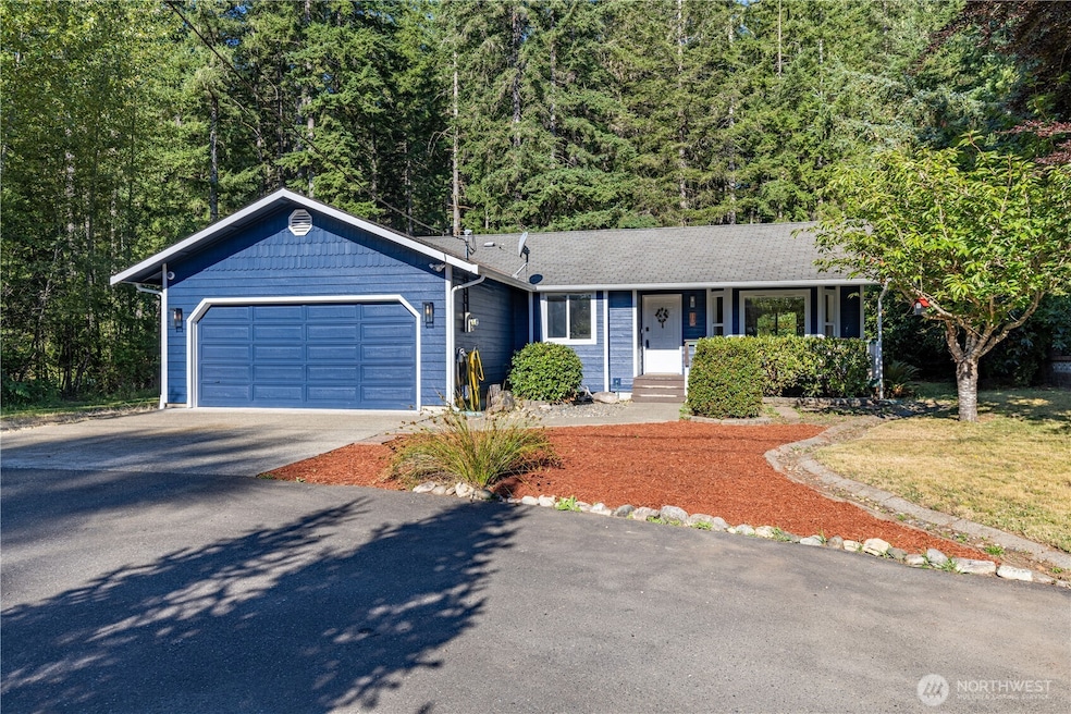 120 E Road of Tralee, Shelton, WA 98584 - photo 1