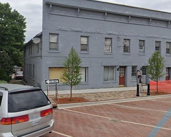 104 S Main St unit 2, Algonquin, IL 60102 - photo 1