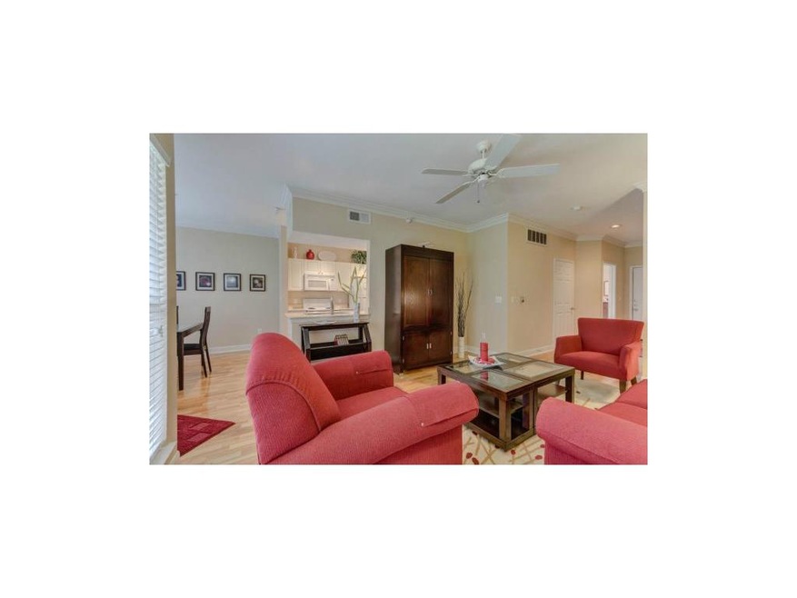 Open floor plan with 9 foot ceilings and crown mol