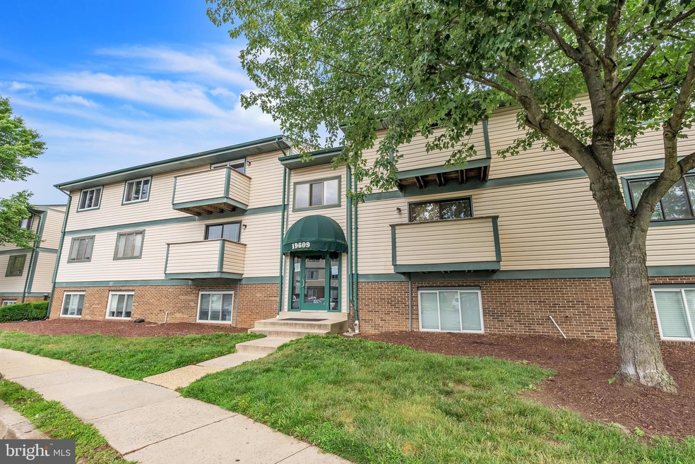 19609 Gunners Branch Rd unit 3331, Germantown, MD 20876 - photo 1