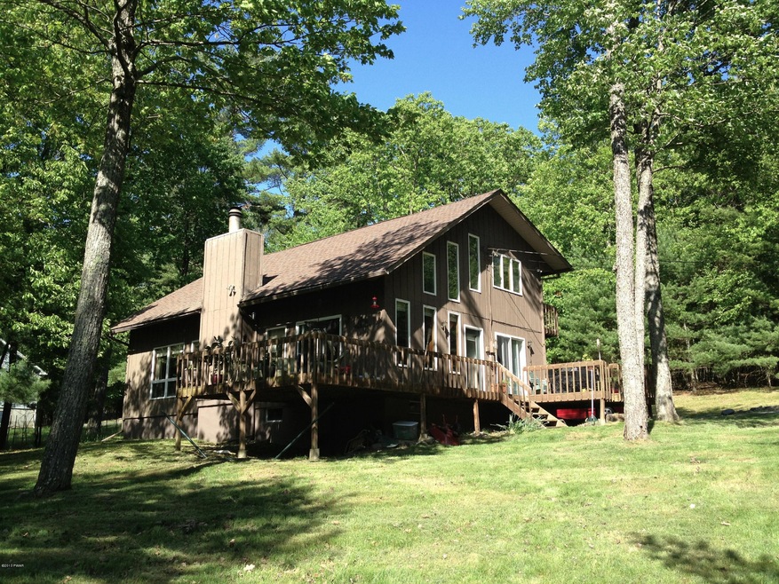 127 Marigold Ln, Milford, PA 18337 - photo 1