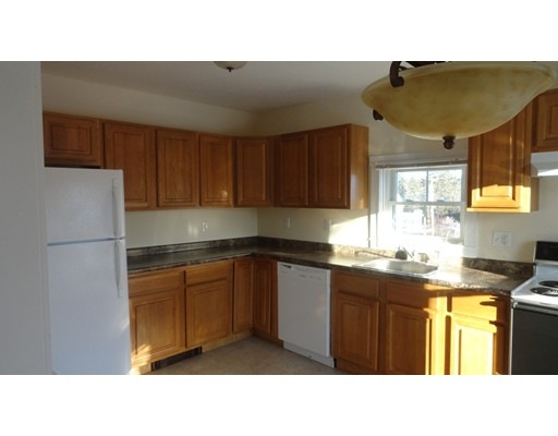 250 Main St unit 1, Townsend, MA 01469 - photo 1