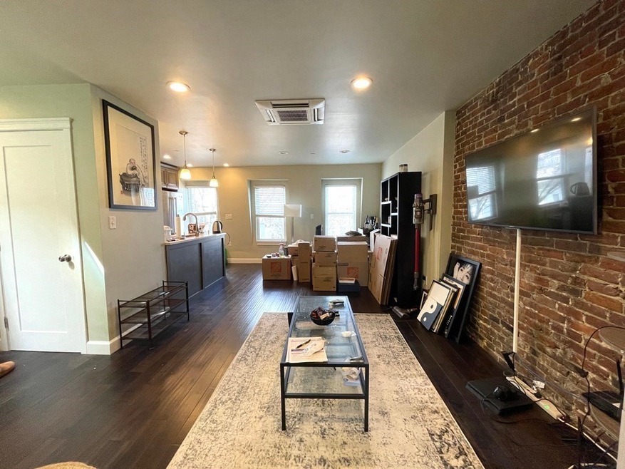 795 E 3rd St unit 3, Boston, MA 02127 - photo 1