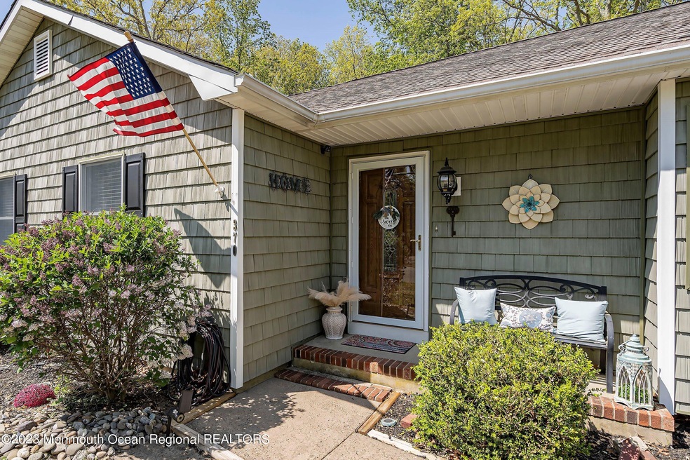 02-Front Entry 1