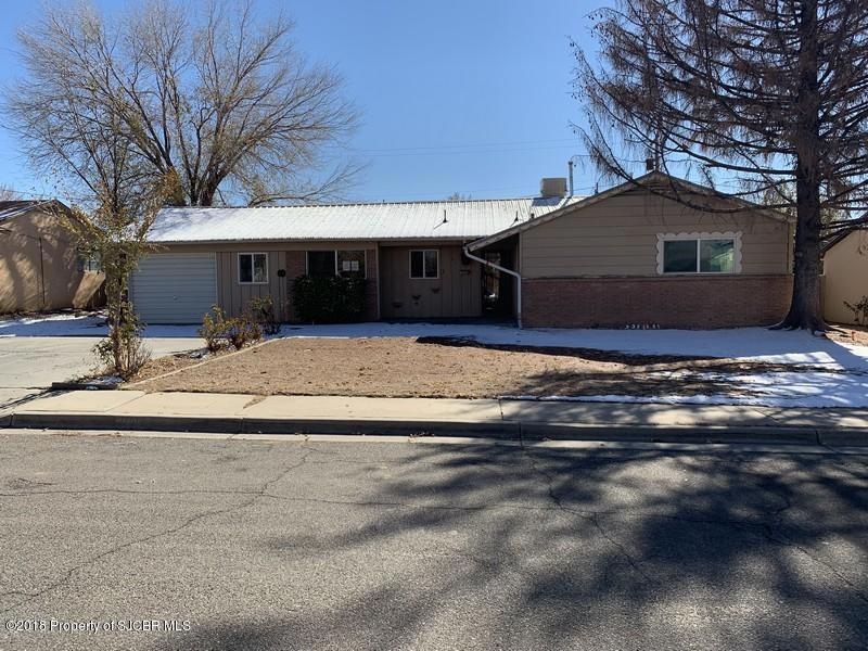 4105 Terrace Dr, Farmington, NM 87402 - photo 1