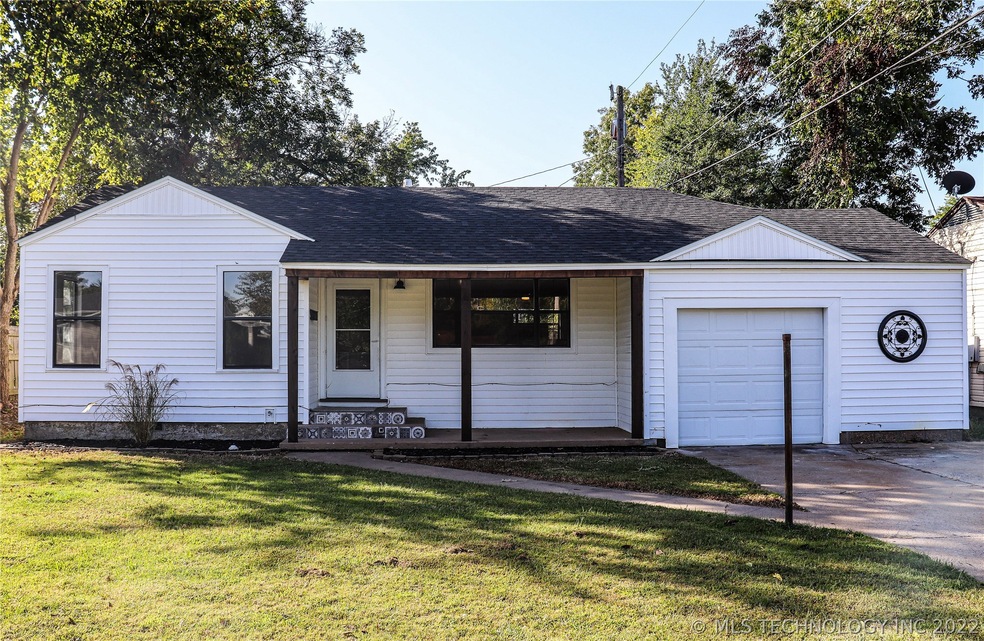1306 Fairview Ave, McAlester, OK 74501 - photo 1