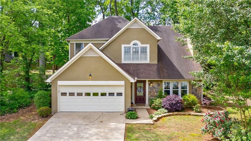 800 Whitehall Way, Roswell, GA 30076 - photo 1