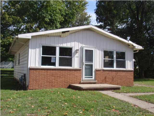 620 N Seminary St, Princeton, IN 47670 - photo 1