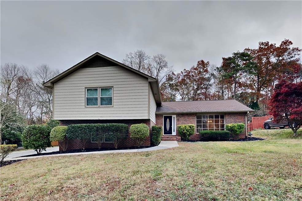 unlisted-address, Marietta, GA 30062 - photo 1