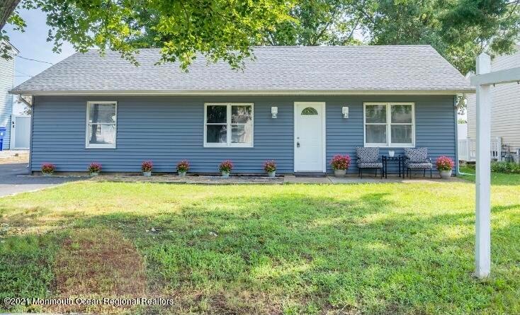 787 Garfield Ave, Toms River, NJ 08753 - photo 1