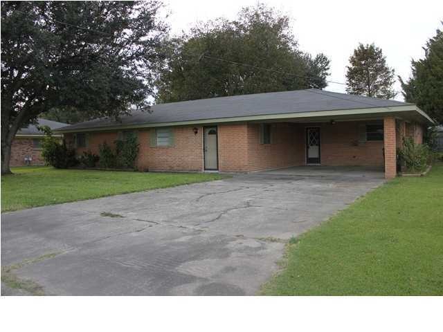 936 Roberta St, New Iberia, LA 70560 - photo 1