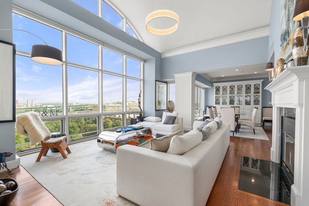 Flagship Wharf unit PH230, Boston, MA 02129 - photo 1