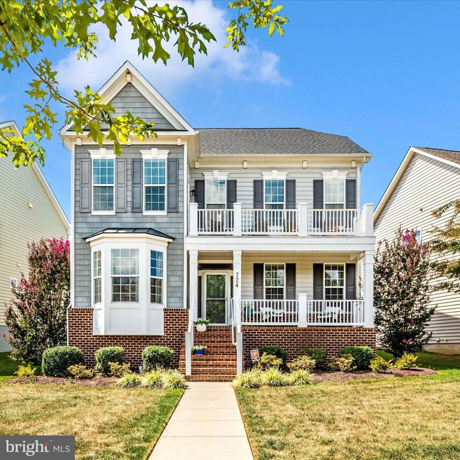 Under Contract $599,900