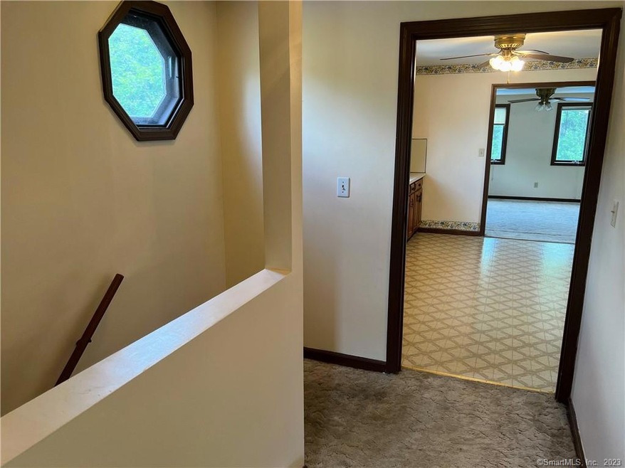 21 Saugus Ave unit 2, Oakville, CT 06779 - photo 1