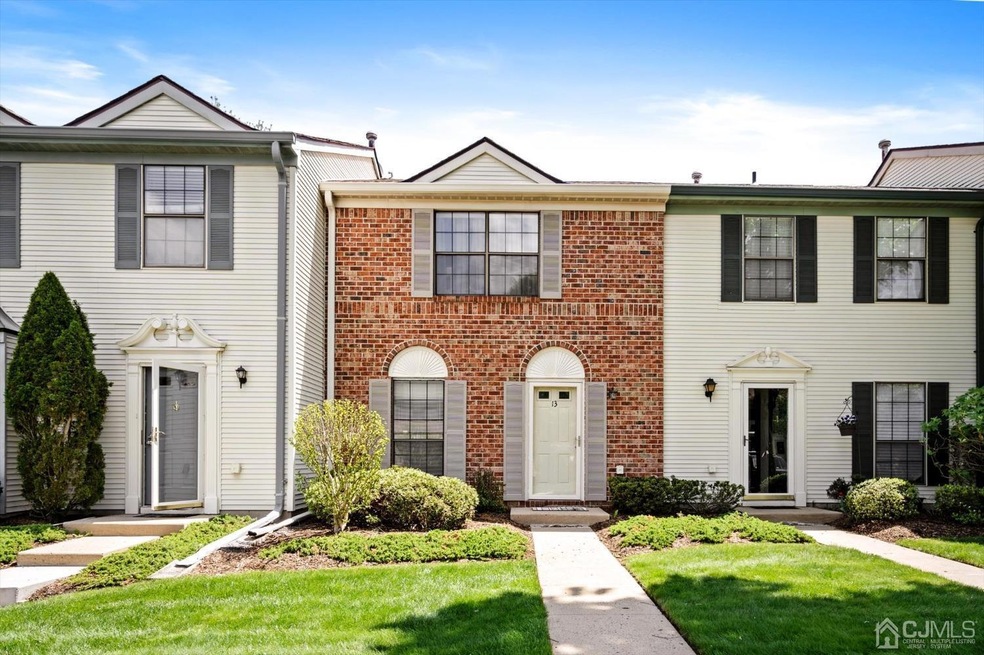 13 Veros Ln unit 245, Franklin Park, NJ 08823 - photo 1
