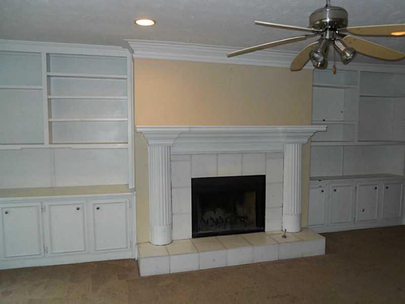 Den/Family/Great Room.