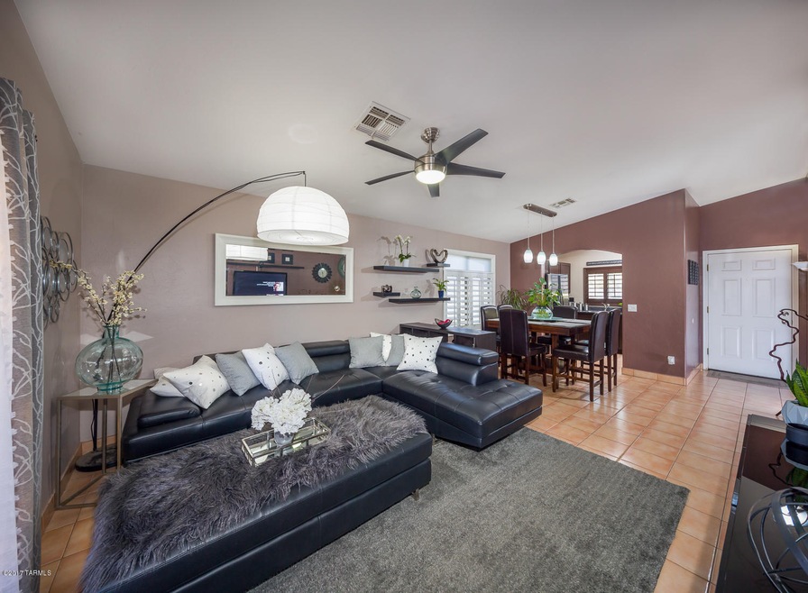 Living Room & Dining area