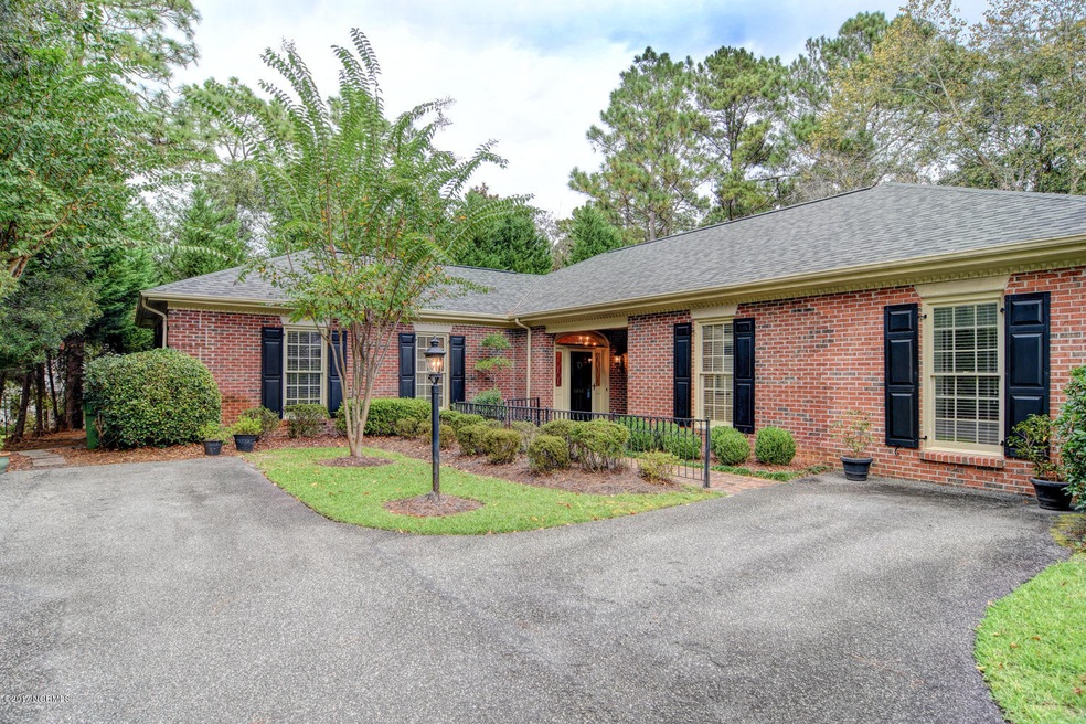 1801 Brewton Ct Wilmington NC-large-001-