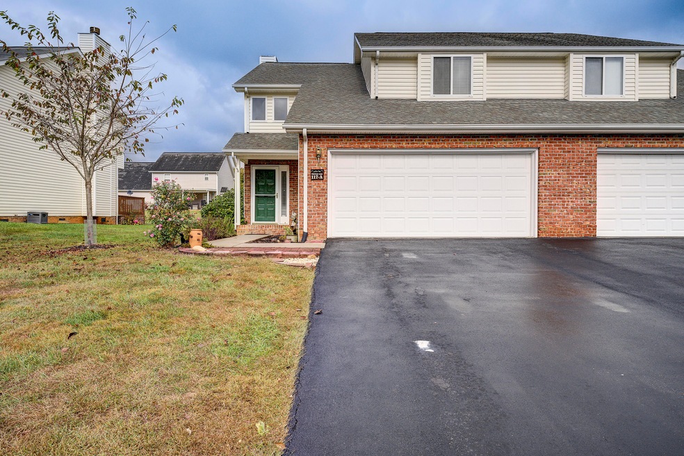 Sold $235,000 • Co-Listing Agent