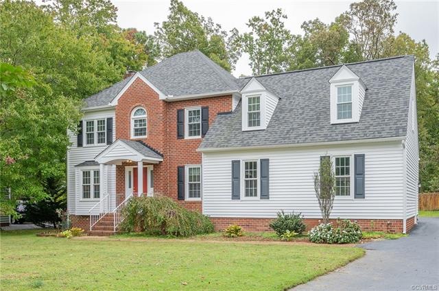 Beautiful brick front transitional home in great n