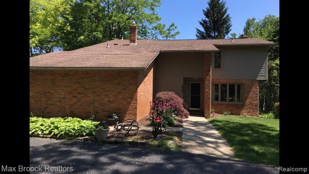 Willow Exterior Front Shadowing.jpg