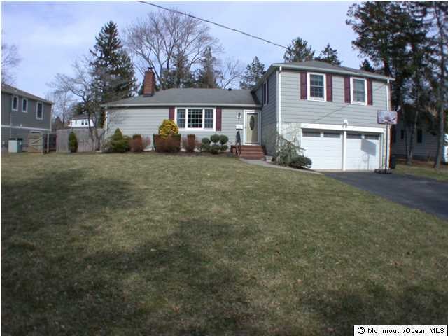 76 Laurel Dr, Little Silver, NJ 07739 - photo 1