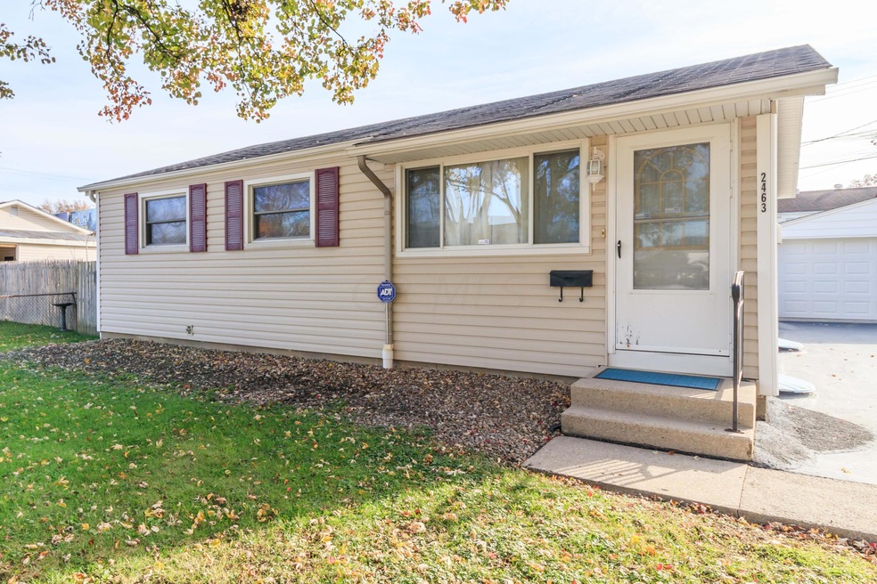 2463 Taymouth Rd, Columbus, OH 43229 - photo 1