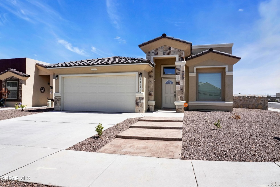 13574 Hazlewood St, Horizon City, TX 79928 - photo 1