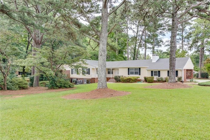 Stately Ranch Home on Huge Corner Lot Near Downtow
