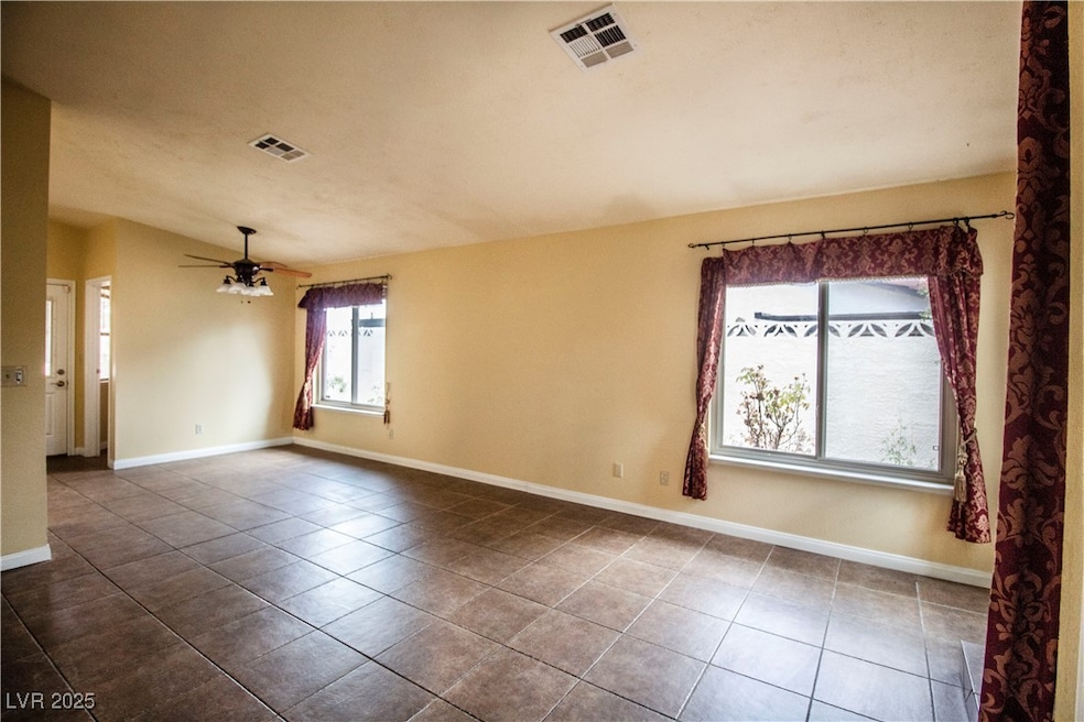 For Rent $1,629/month