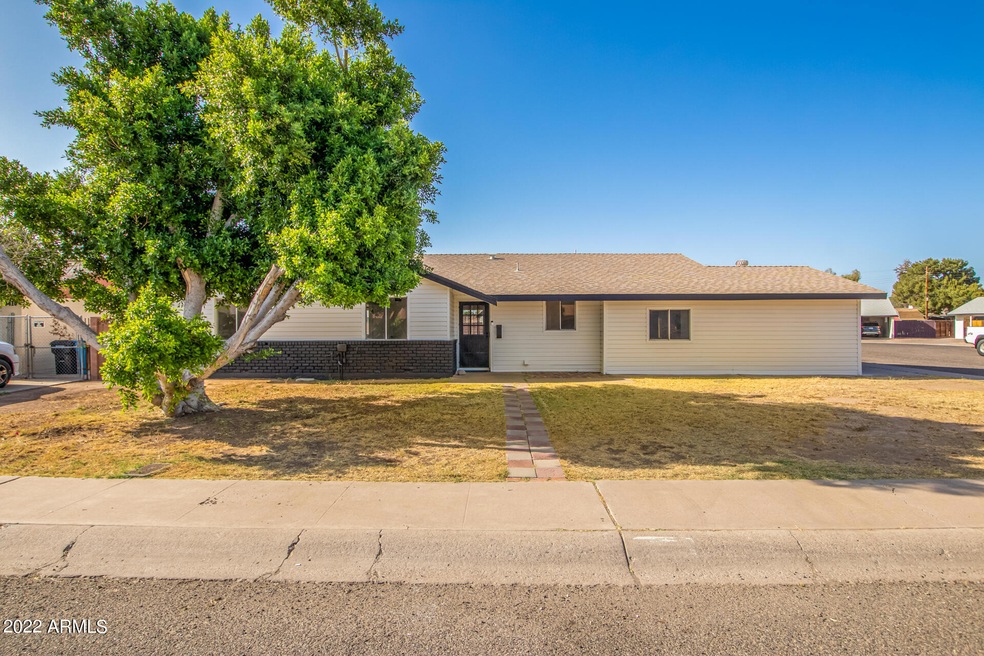 3402 W Diana Ave, Phoenix, AZ 85051 - photo 1