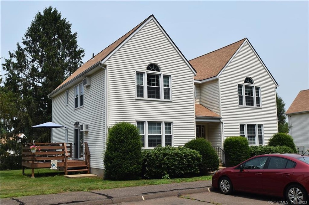 14 Pinney St unit 40, Ellington, CT 06029 - photo 1