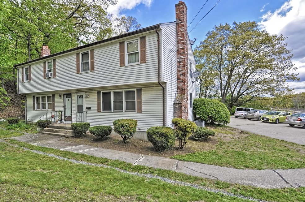 7 Hillside Rd, Franklin, MA 02038 - photo 1