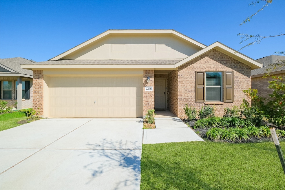 27138 Breakaway Ln, Katy, TX 77493 - photo 1