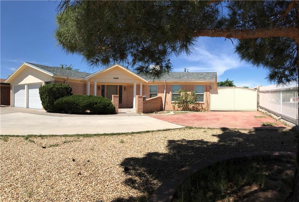 3469 Freeport Dr, El Paso, TX 79935 - photo 1