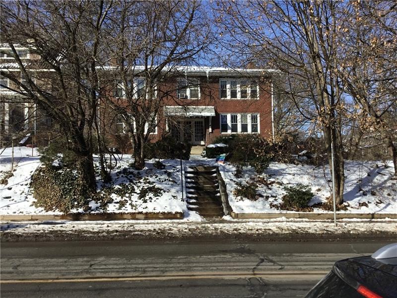 Original 4-unit brick apartment building in Park P