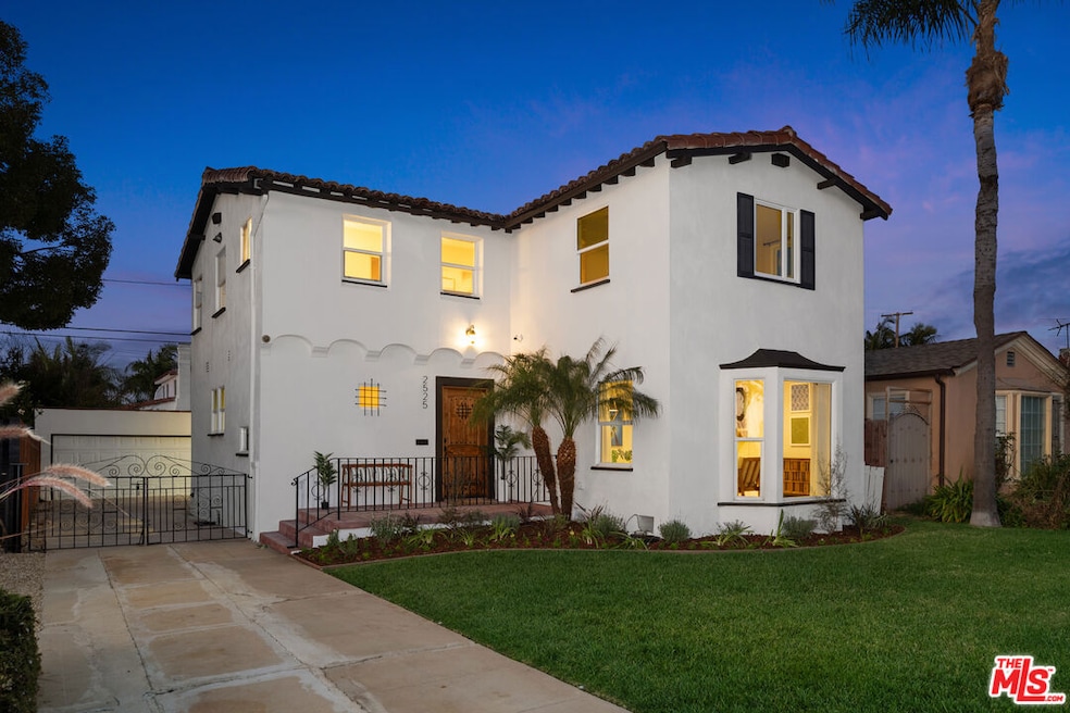 2525 W 81st St, Inglewood, CA 90305 - photo 1