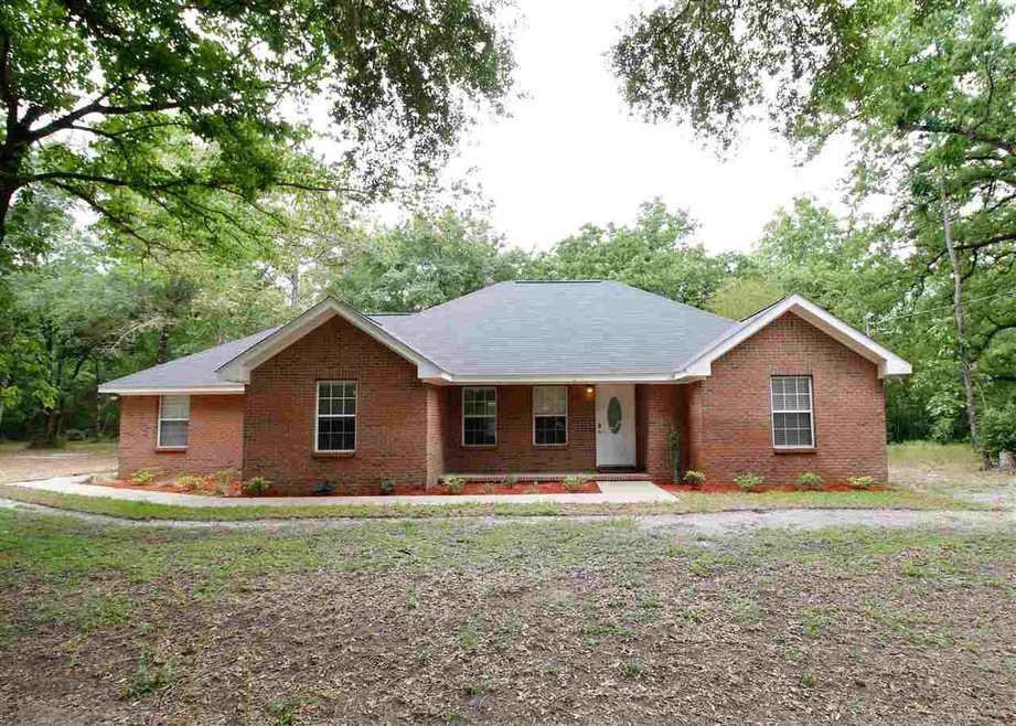 76 Oneals Way, Crawfordville, FL 32327 - photo 1