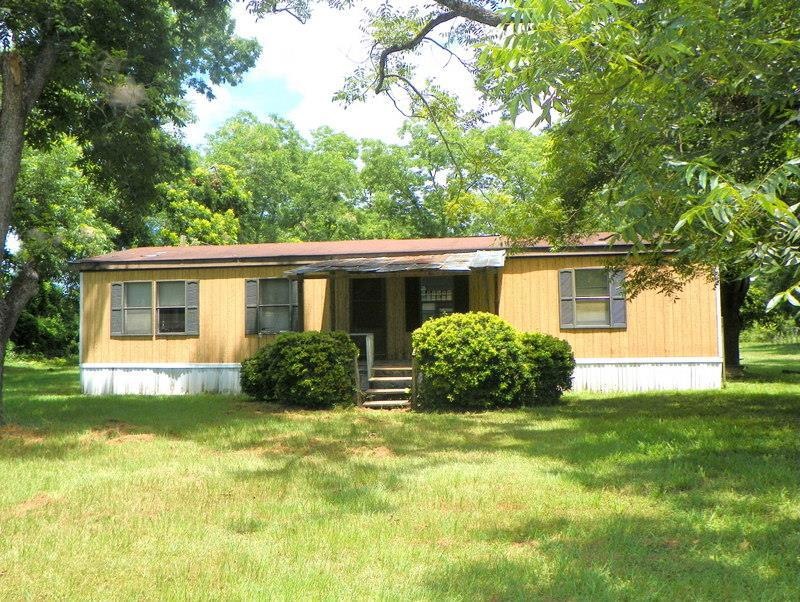 4400 Jimmy Goff Ct, Albany, GA 31705 - photo 1