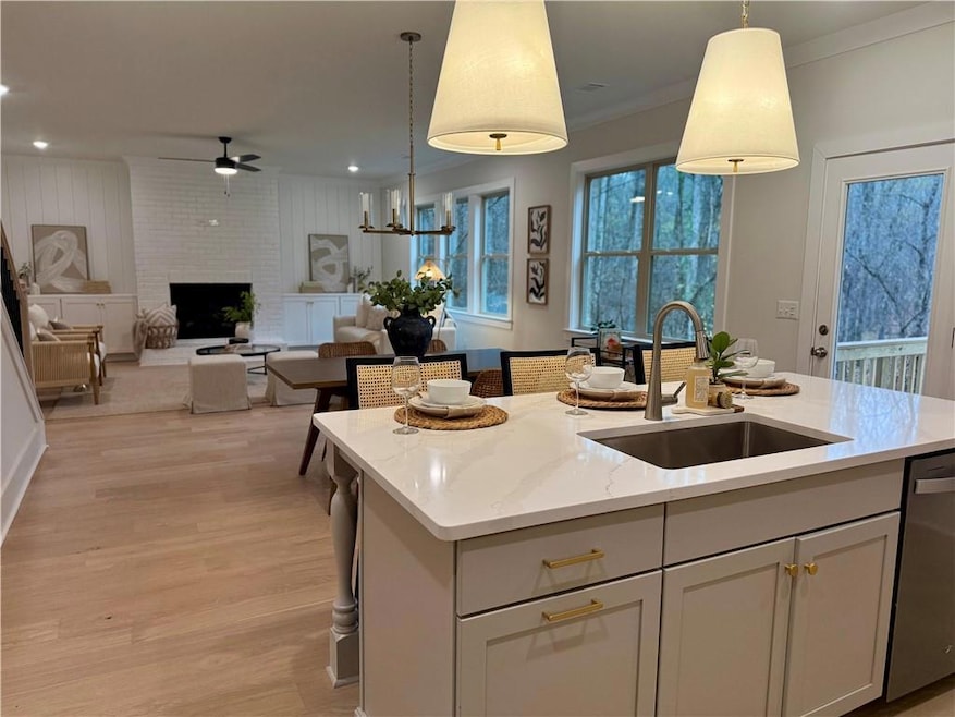 4138 Little Hannah Dr, Suwanee, GA 30024 - photo 1