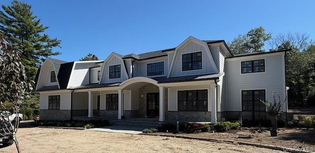 4 Middle Hollow Rd, Huntington, NY 11743 - photo 1