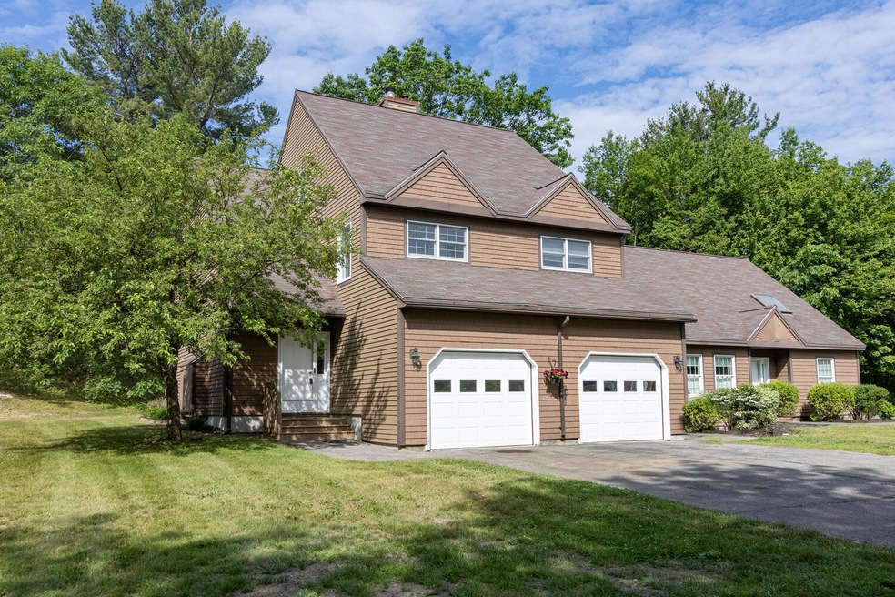 11 Merrymeeting Drive Portland-large-001