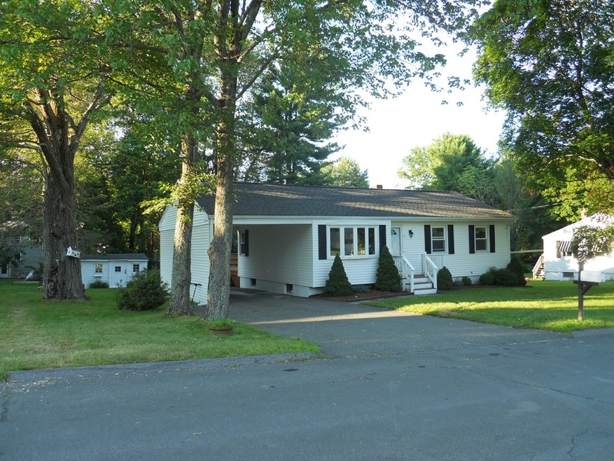 21 Bumble Bee Cir unit 21, Shrewsbury, MA 01545 - photo 1