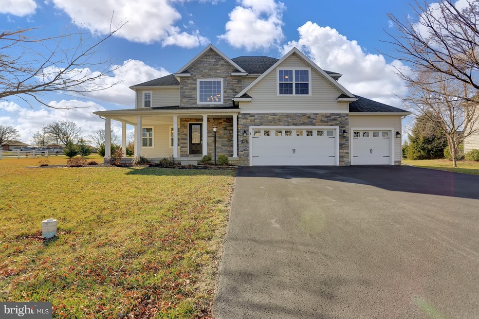 852 Joy Dr, Greencastle, PA 17225 - photo 1