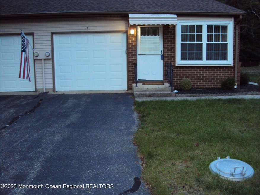 1A Ivy St unit B, Whiting, NJ 08759 - photo 1