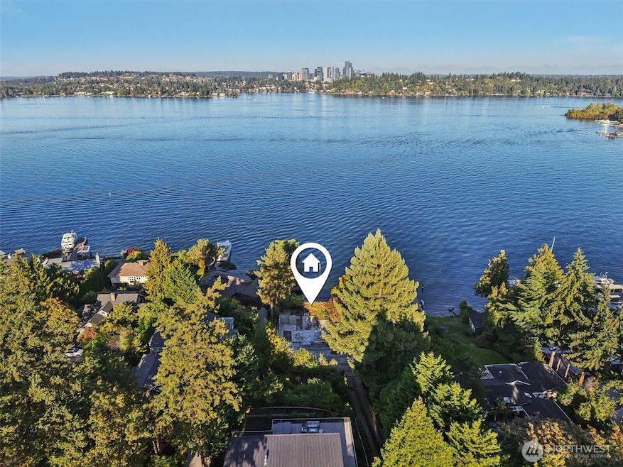 7220 N Mercer Way, Mercer Island, WA 98040 - photo 1
