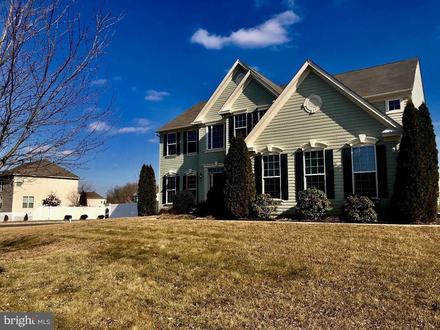 200 Buckingham Ct, Williamstown, NJ 08094 - photo 1