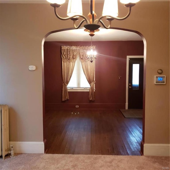 311 Arlington St, Tamaqua, PA 18252 - photo 1