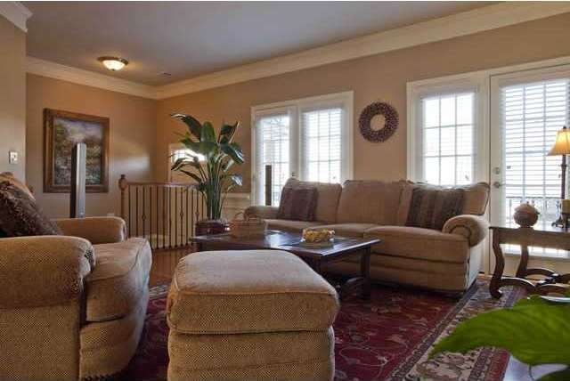Den/Family/Great Room. Spacious Great Room Feature