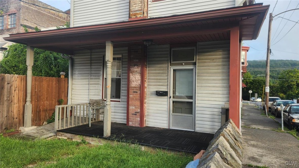 4 Spring Garden St unit 1, Lansford, PA 18232 - photo 1